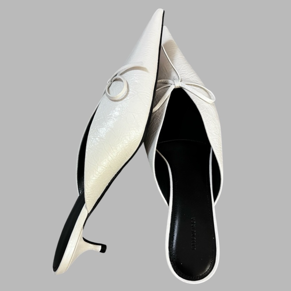 NWT BALENCIAGA Leather Elegant White Mules Size 38 - Picture 8 of 16